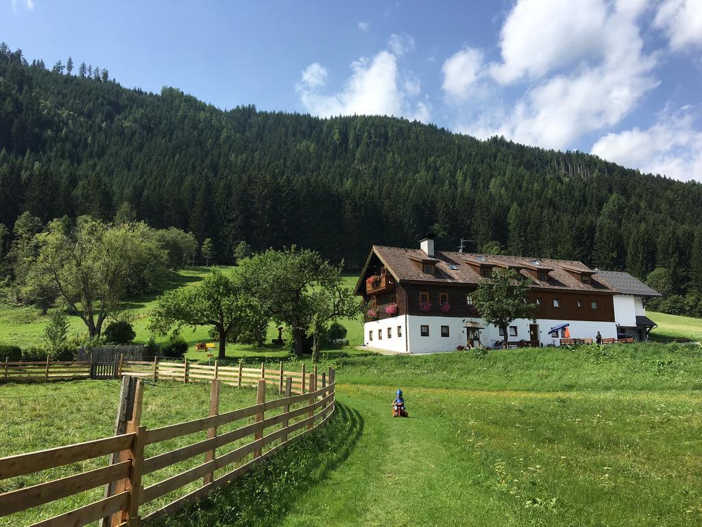 Ferienparadies Wiesenbauer 상트미카엘임룽가우 외부 사진